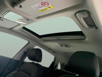 Kia Niro 64kWh 4+ (201 bhp) - LED - REVERSE CAM - NAV