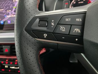 Seat Ibiza 1.0 TSI FR Sport DSG (110 ps) - KEYLESS ENTRY - LED - NAV