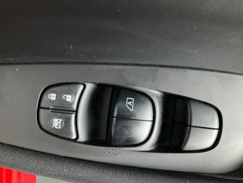 Nissan Leaf 39kWh Acenta (150 ps) - BLIND SPOT ASSIST - INTELLIGENT LANE INT