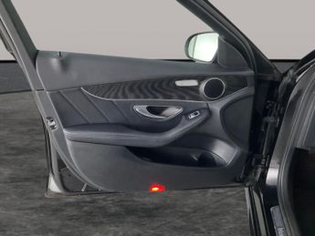 Mercedes-Benz C Class 2.0 C220d AMG Line G-Tronic+ (194 ps) - SELF PARK - LED - REVERS