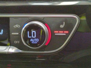 Audi A4 Avant 2.0 TFSI 35 Black Edition S Tronic (150 ps) - DRIVING MODES - PA