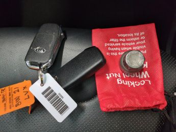 Kia Niro 64kWh 4+ (201 bhp) - LED - REVERSE CAM - NAV