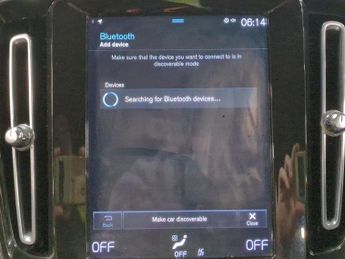 Volvo XC40 1.5h T4 Recharge 10.7kWh R-Design Plug-in (211 ps) - SENSUS SAT 