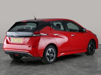 Nissan Leaf 39kWh Acenta (150 ps) - HEATED STEERING - BLIND SPOT ASSIST