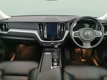 Volvo XC60 2.0 D4 Momentum (190 ps) - AUTO PARK - LED - HEATED LEATHER