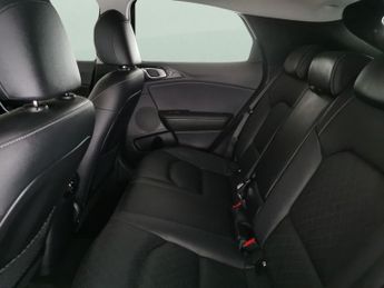 Kia Xceed 1.6 GDi 8.9kWh First Edition Plug-in DCT (139 bhp) - AUTO PARK -