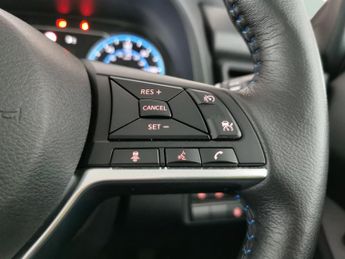 Nissan Leaf 39kWh Acenta (150 ps) - HEATED STEERING - BLIND SPOT ASSIST