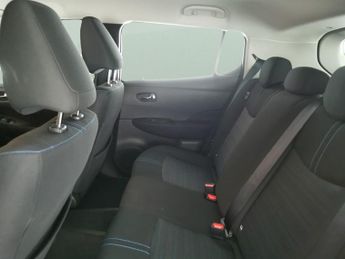 Nissan Leaf 39kWh Acenta (150 ps) - HEATED STEERING - BLIND SPOT ASSIST