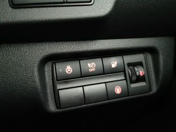 Nissan Leaf 39kWh Acenta (150 ps) - HEATED STEERING - BLIND SPOT ASSIST