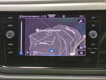 Volkswagen Polo 1.0 TSI R-Line DSG (95 ps) - BLUETOOTH - DIGITAL DASH - CAR-NET 