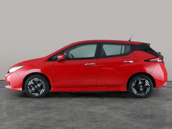 Nissan Leaf 39kWh Acenta (150 ps) - HEATED STEERING - BLIND SPOT ASSIST