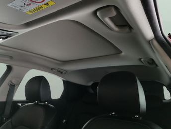 Kia Xceed 1.6 GDi 8.9kWh First Edition Plug-in DCT (139 bhp) - AUTO PARK -