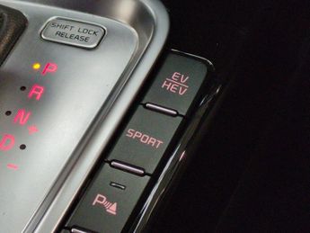 Kia Xceed 1.6 GDi 8.9kWh First Edition Plug-in DCT (139 bhp) - PARK ASSIST