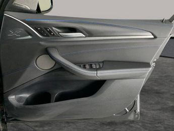 BMW iX3 80kWh M Sport Pro (286 ps) - HUD - PARK ASSIST - HK AUDIO