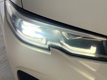 BMW 3 Series 2.0 320i M Sport xDrive (184 ps) - CARPLAY - ACTIVE LANE ASSIST 