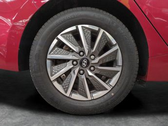 Hyundai Ioniq 38.3kWh Premium (136 ps) - LED - REVERSE CAM - SAT NAV