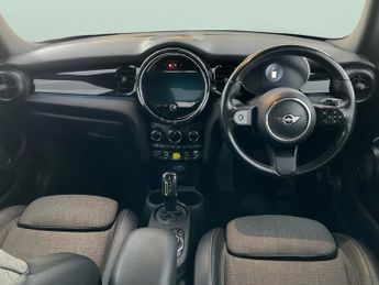 Mini Electric Hatch Cooper SE 32.6kWh Level 2 (184 ps) - NAVIGATION PACK