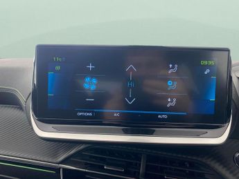 Peugeot E-2008 50kWh GT (7kW Charger) (136 ps) - REVERSE CAM - NAV - HEATED SEA