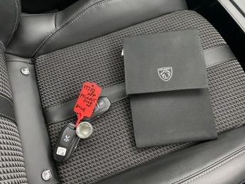 Peugeot E-2008 50kWh GT (7kW Charger) (136 ps) - REVERSE CAM - NAV - HEATED SEA