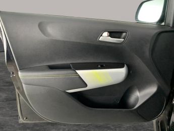 Kia Picanto 1.0 DPi X-Line S AMT (66 bhp) - HEATED STEERING - BLUETOOTH - CR