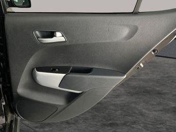 Kia Picanto 1.0 DPi X-Line S AMT (66 bhp) - HEATED STEERING - BLUETOOTH - AI