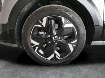 Kia Niro 64.8kWh 3 (201 bhp) - NAV - HEATED STEERING - BLIND SPOT ASSIST