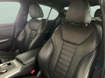 BMW 3 Series 2.0 320i M Sport xDrive (184 ps) - CARPLAY - ACTIVE LANE ASSIST