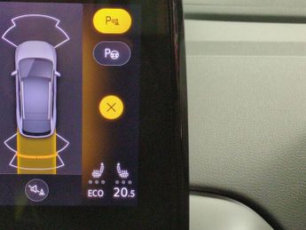 Volkswagen ID.4 Pure 52kWh Life (148 ps) - REVERSE CAM - HEATED SEATS - ALCANTAR