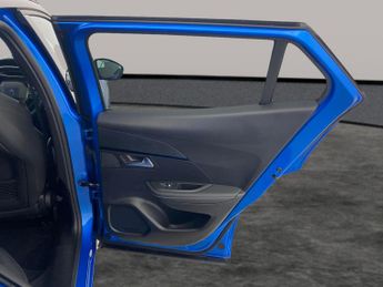 Peugeot E-2008 50kWh GT (7kW Charger) (136 ps) - REVERSE CAM - NAV - HEATED SEA