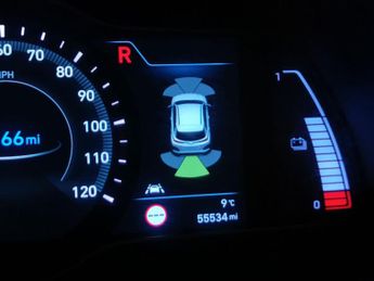 Hyundai Kona 64kWh Premium (7kW Charger) (204 ps) - BLIND SPOT ASSIST - LANE