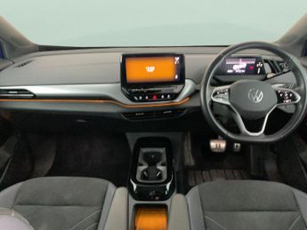 Volkswagen ID.4 Pure 52kWh Life (148 ps) - REVERSE CAM - HEATED SEATS - ALCANTAR