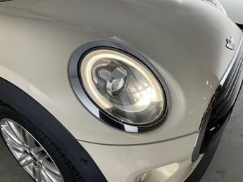 Mini Convertible 1.5 Cooper Convertible (136 ps) - PARK SENSORS - CLIMATE CONTROL