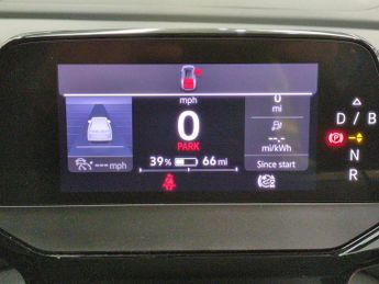 Volkswagen ID.4 Pure 52kWh Life (148 ps) - AUTO PARK - LED - REVERSE CAM