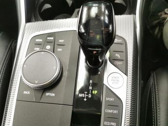 BMW 3 Series 2.0 320i M Sport xDrive (184 ps) - CARPLAY - ACTIVE LANE ASSIST