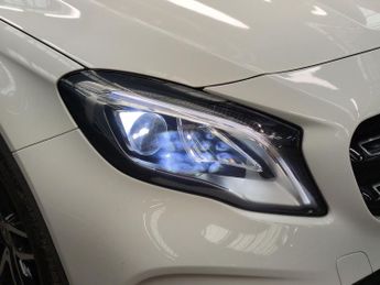 Mercedes-Benz GLA 1.6 GLA180 Urban Edition 7G-DCT (122 ps) - BLUETOOTH - KEYLESS-G