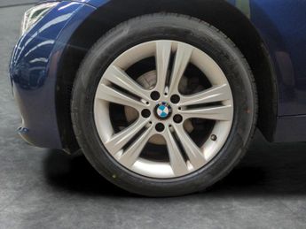 BMW 3 Series 1.5 318i Sport (136 ps) - MIRROR CAPS - BLACK HIGH GLOSS - LED -