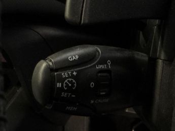 Citroen C5 Aircross 1.6 14.2kWh Shine Plug-in e-EAT8 (225 ps) - REVERSE CAM - NAV