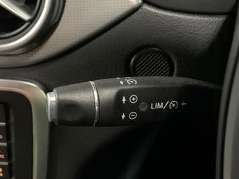 Mercedes-Benz GLA 1.6 GLA180 Urban Edition 7G-DCT (122 ps) - BLUETOOTH - KEYLESS-G