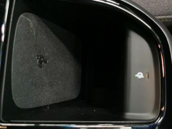 Hyundai Ioniq 38.3kWh Premium (136 ps) - LED - REVERSE CAM - SAT NAV