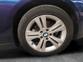 BMW 3 Series 1.5 318i Sport (136 ps) - MIRROR CAPS - BLACK HIGH GLOSS - LED -