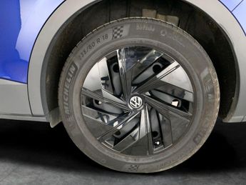 Volkswagen ID.4 Pure 52kWh Life (148 ps) - AUTO PARK - LED - REVERSE CAM