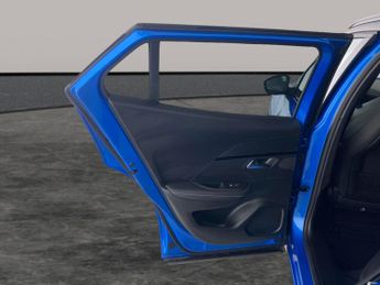 Peugeot E-2008 50kWh GT (7kW Charger) (136 ps) - REVERSE CAM - NAV - HEATED SEA