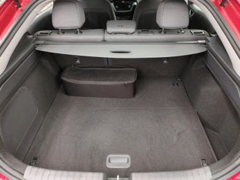 Hyundai Ioniq 38.3kWh Premium (136 ps) - LED - REVERSE CAM - SAT NAV