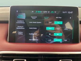 MG Mg Hs 1.5 T-GDI 16.6kWh Exclusive Plug-in (258 ps) - NAV - BLIND SPOT