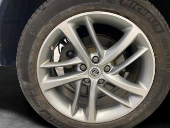 MG Mg Hs 1.5 T-GDI 16.6kWh Exclusive Plug-in (258 ps) - NAV - BLIND SPOT 