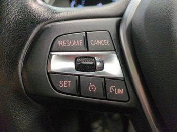 BMW 1 Series 1.5 118i SE DCT (136 ps) - ATTENTIVENESS ASSISTANT