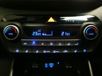 Hyundai Tucson 1.6 T-GDi Premium SE DCT (177 ps) - SURROUND VIEW - HEAT AND COO