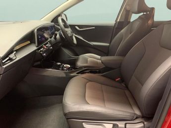 Kia Niro 64.8kWh 3 (201 bhp) - HEATED STEERING - BLIND SPOT ASSIST - LANE