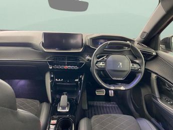 Peugeot E-2008 50kWh GT Premium (136 ps) - REVERSE CAM - ALCANTARA - NAV