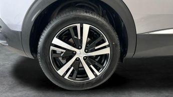 Peugeot 3008 1.2 PureTech GT EAT (130 ps) - SPEED LIMIT RECOG - CLIMATE CONTR